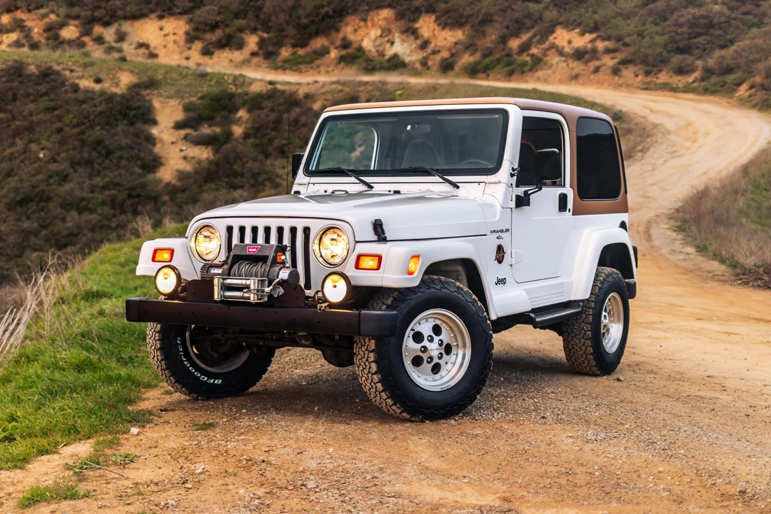 1998 Jeep TJ Wrangler - Image 2 of 31
