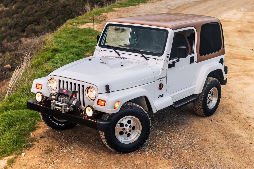 1998 Jeep TJ Wrangler - Image 3 of 31