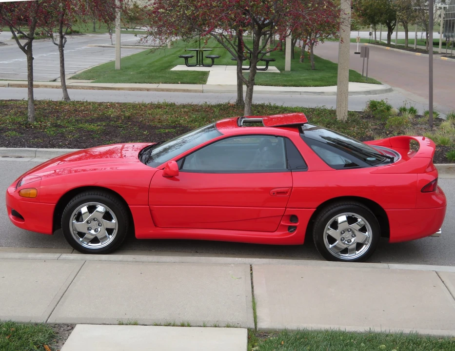 1998 Mitsubishi 3000GT Series 3 - Image 2 of 31