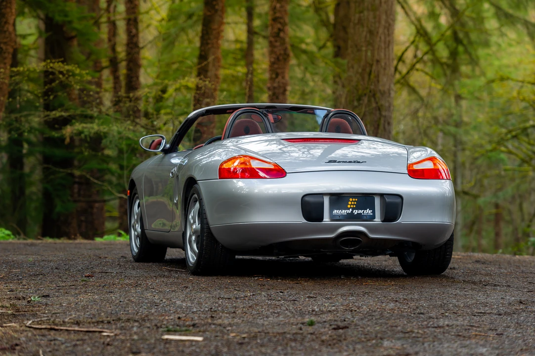 1998 Porsche 986 Boxster - Image 13 of 31