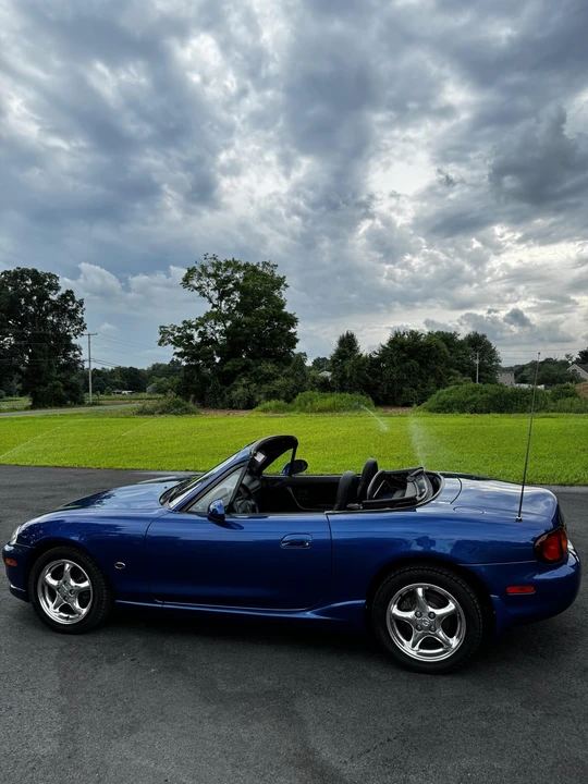 1999 Mazda NB MX-5 Miata - Image 16 of 31
