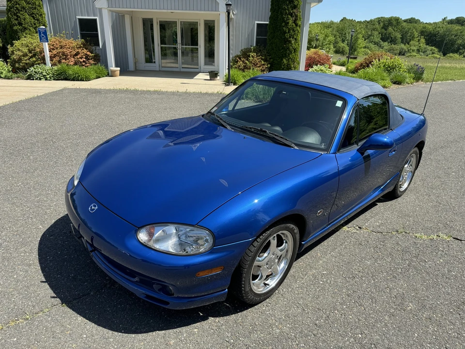 1999 Mazda NB MX-5 Miata - Image 2 of 31