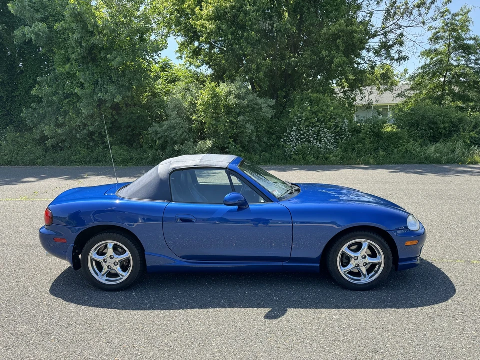 1999 Mazda NB MX-5 Miata - Image 7 of 31