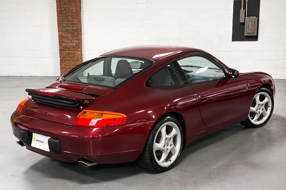 1999 Porsche 996 Carrera - Image 12 of 31