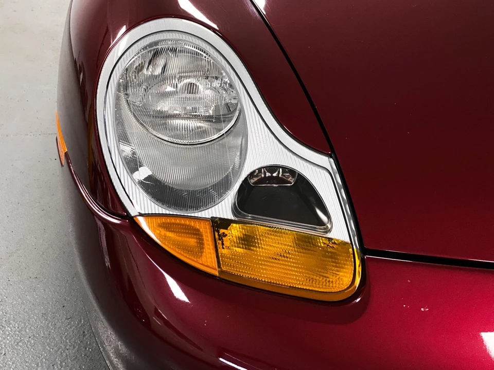 1999 Porsche 996 Carrera - Image 24 of 31