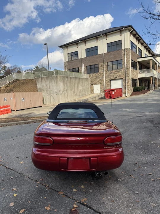 2000 Chrysler Sebring - Image 13 of 31