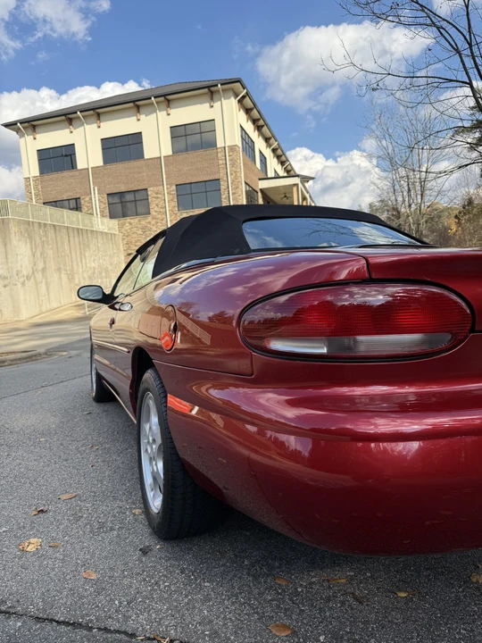 2000 Chrysler Sebring - Image 22 of 31