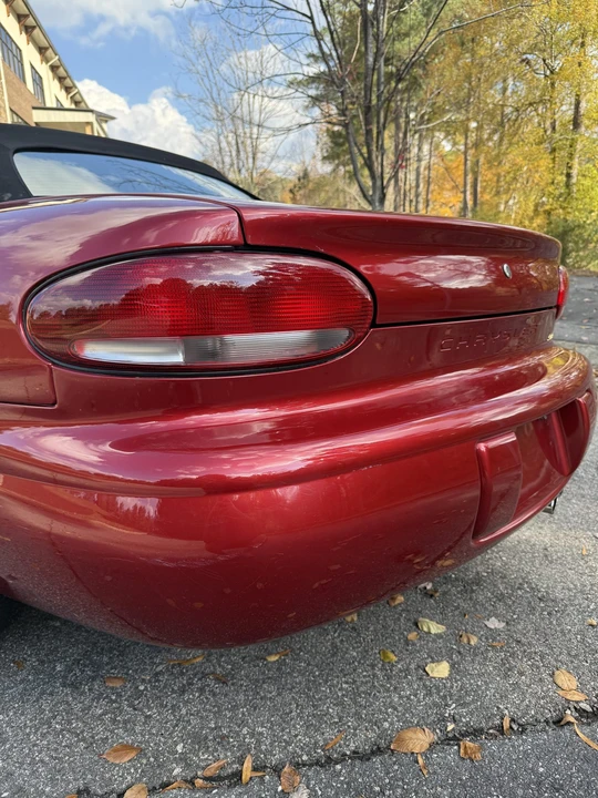 2000 Chrysler Sebring - Image 24 of 31