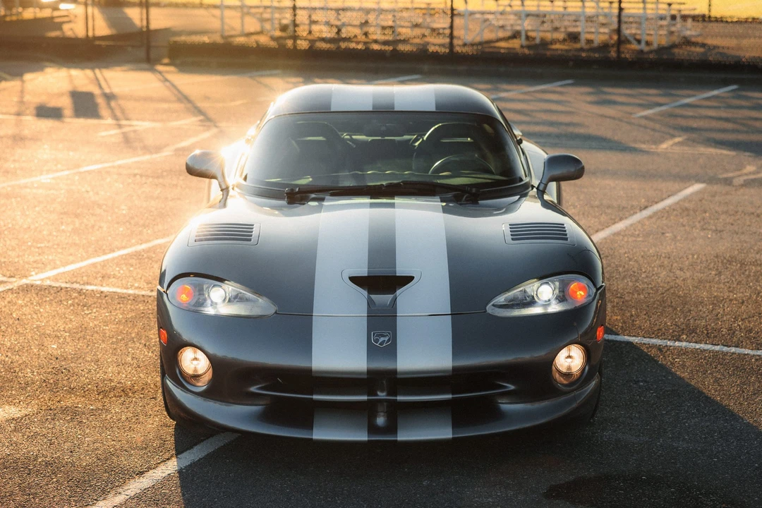 2000 Dodge Viper GTS 2nd Gen - Image 6 of 31