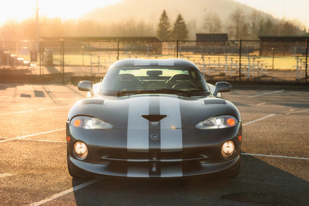 2000 Dodge Viper GTS 2nd Gen - Image 8 of 31