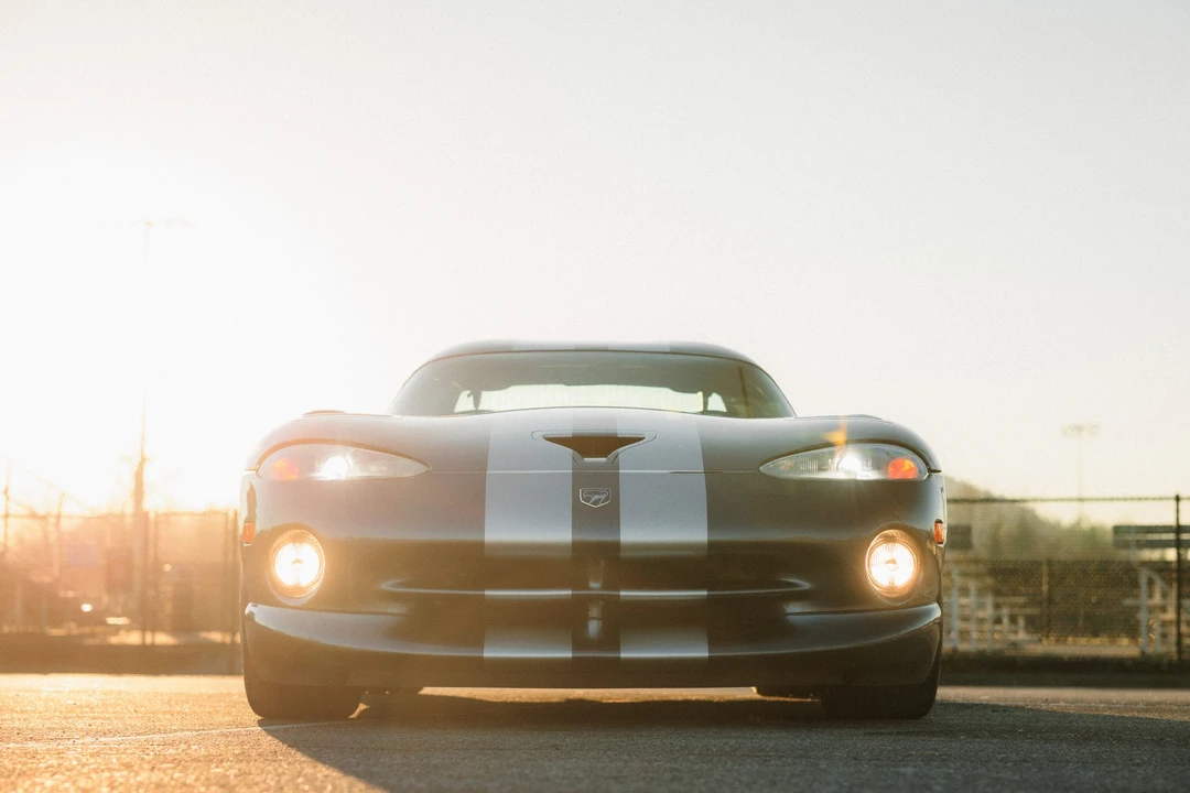 2000 Dodge Viper GTS 2nd Gen - Image 10 of 31