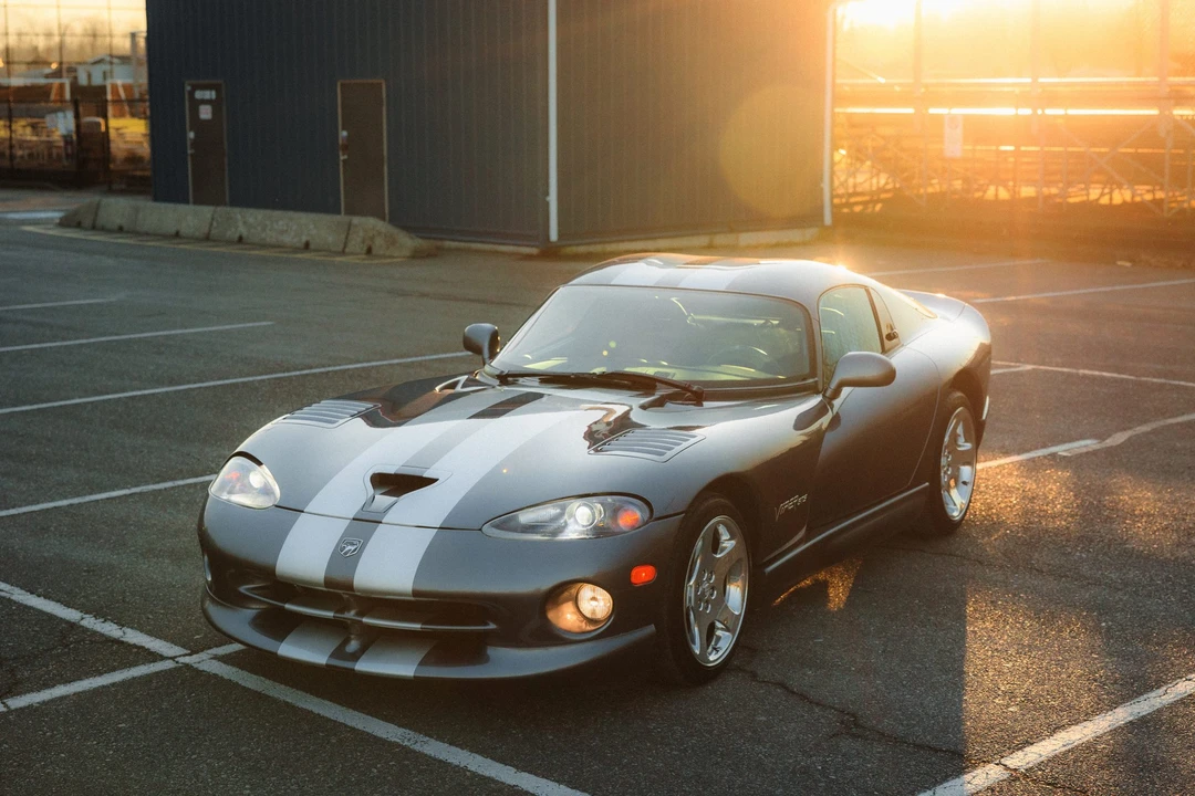 2000 Dodge Viper GTS 2nd Gen - Image 11 of 31