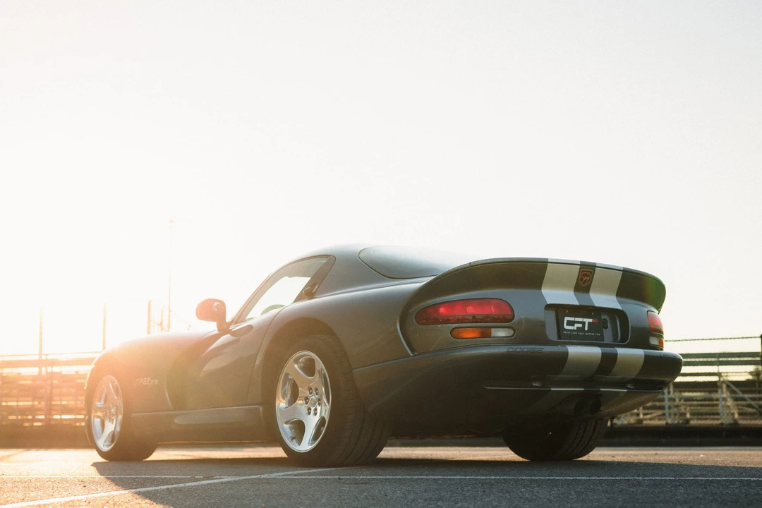 2000 Dodge Viper GTS 2nd Gen - Image 19 of 31