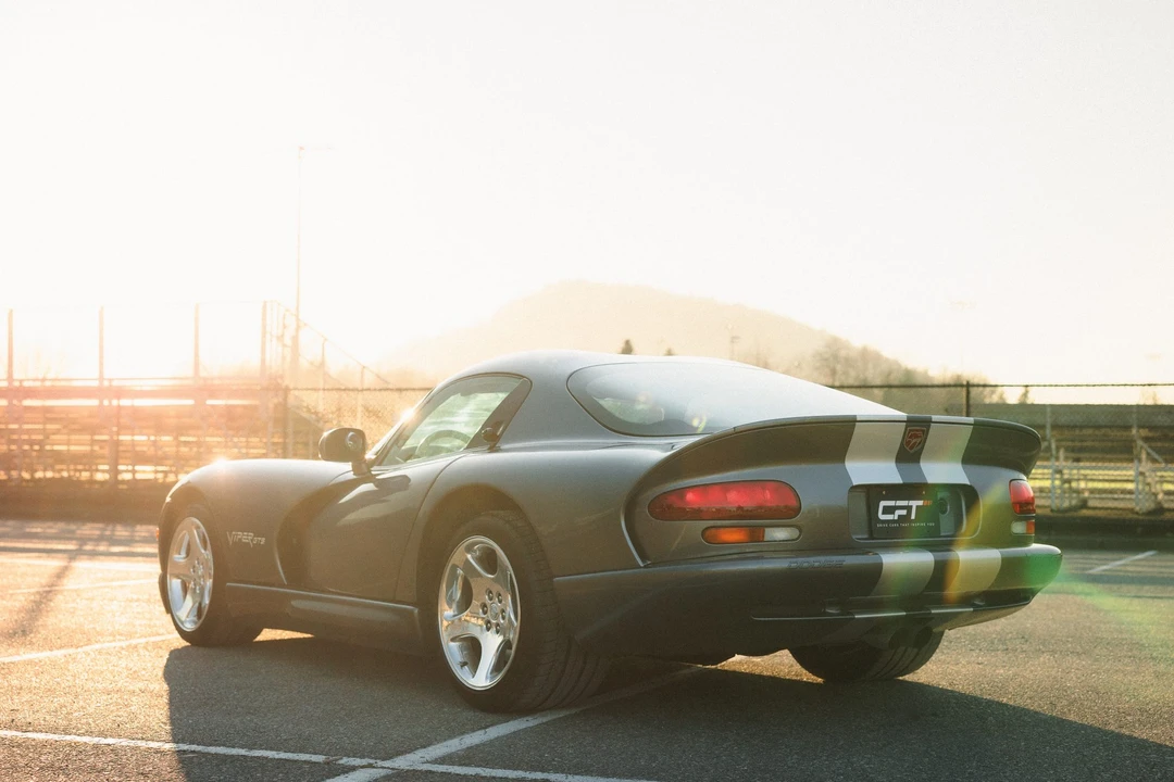 2000 Dodge Viper GTS 2nd Gen - Image 21 of 31