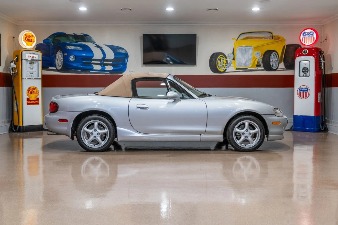 2000 Mazda NB MX-5 Miata - Image 10 of 31