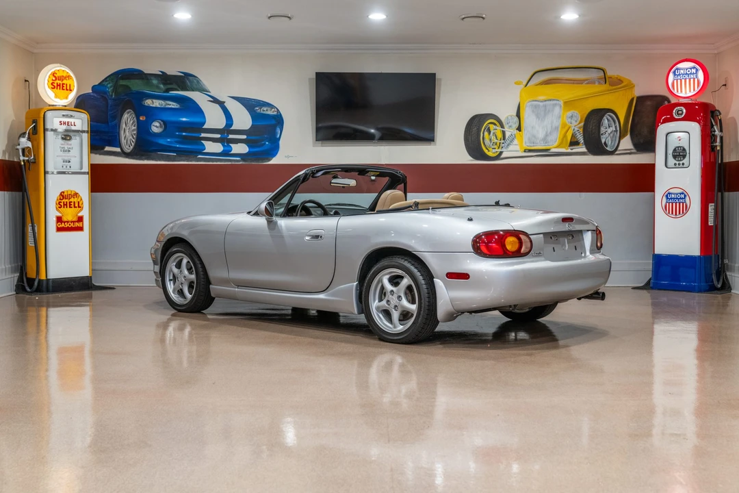 2000 Mazda NB MX-5 Miata - Image 18 of 31