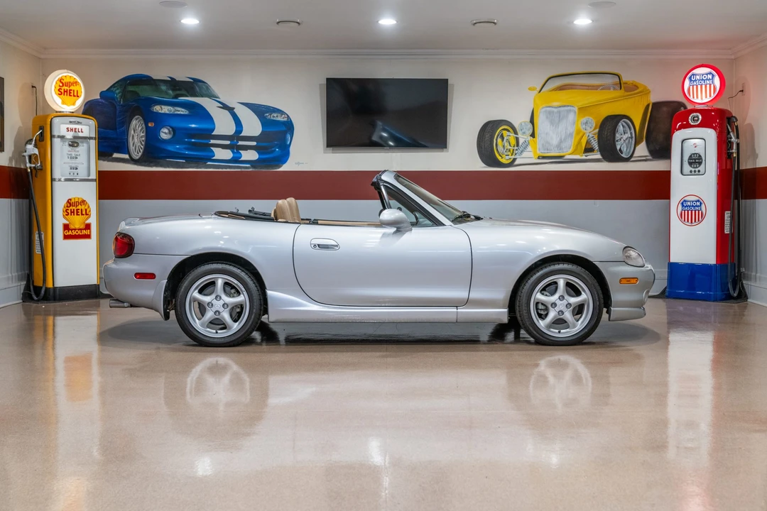 2000 Mazda NB MX-5 Miata - Image 11 of 31