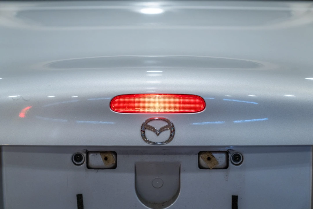 2000 Mazda NB MX-5 Miata - Image 27 of 31