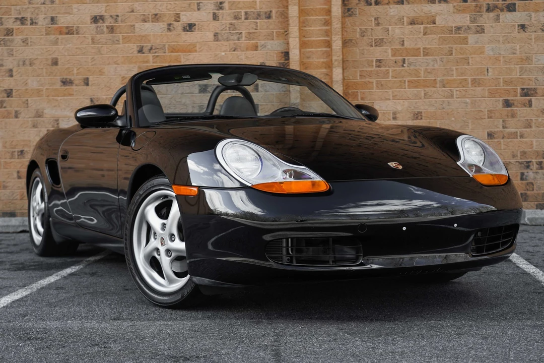 2000 Porsche 986 Boxster - Image 2 of 31