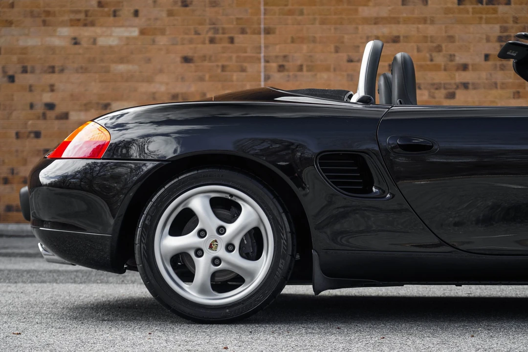 2000 Porsche 986 Boxster - Image 16 of 31
