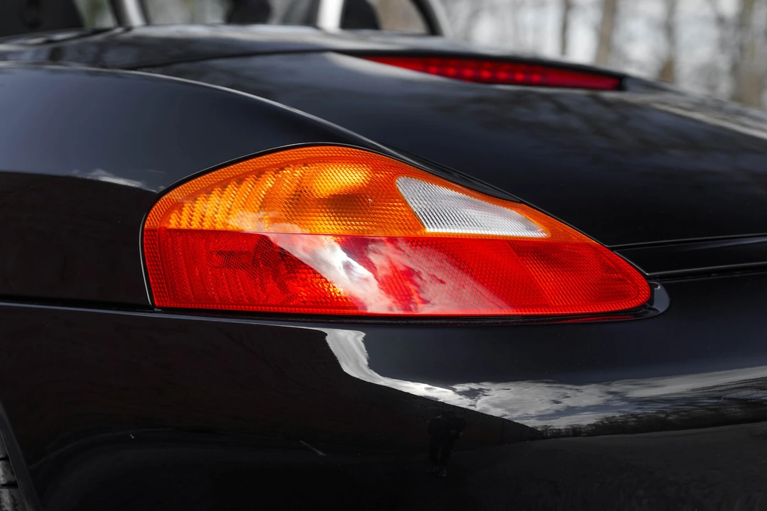 2000 Porsche 986 Boxster - Image 27 of 31