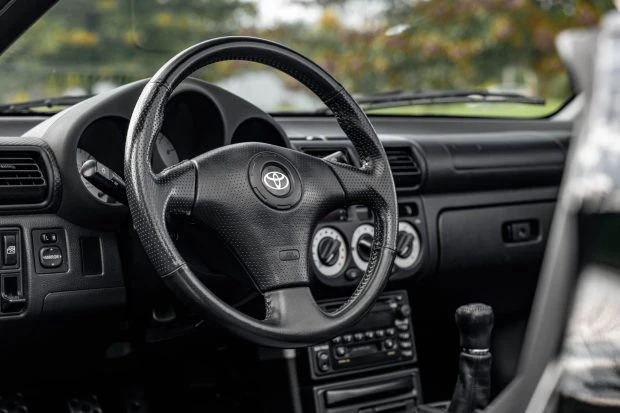 2000 Toyota MR2 Spyder/MR-S - Image 5 of 8