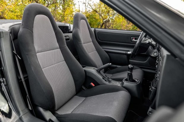 2000 Toyota MR2 Spyder/MR-S - Image 4 of 8