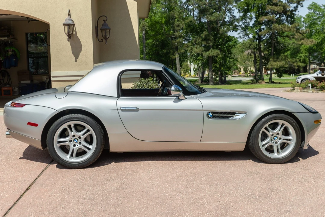 2001 BMW Z8 - Image 3 of 7