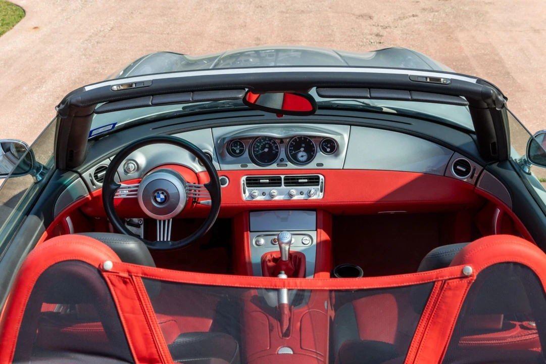 2001 BMW Z8 - Image 5 of 7