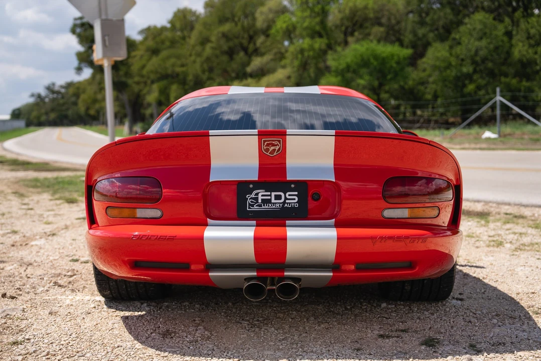 2001 Dodge Viper GTS 2nd Gen - Image 8 of 31
