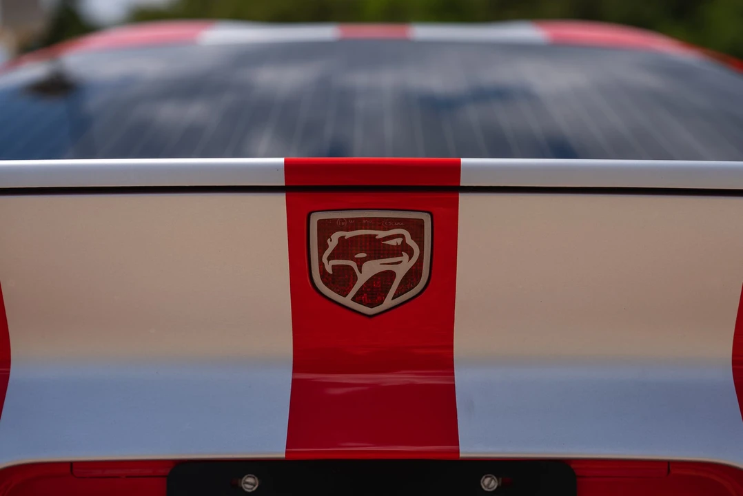 2001 Dodge Viper GTS 2nd Gen - Image 26 of 31