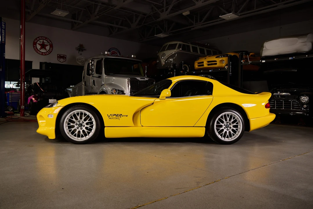 2001 Dodge Viper ACR 2nd Gen - Image 9 of 31