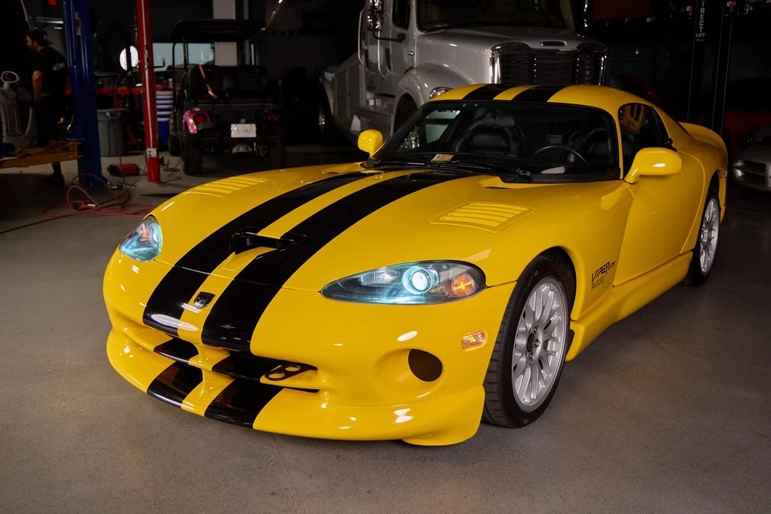 2001 Dodge Viper ACR 2nd Gen - Image 4 of 31