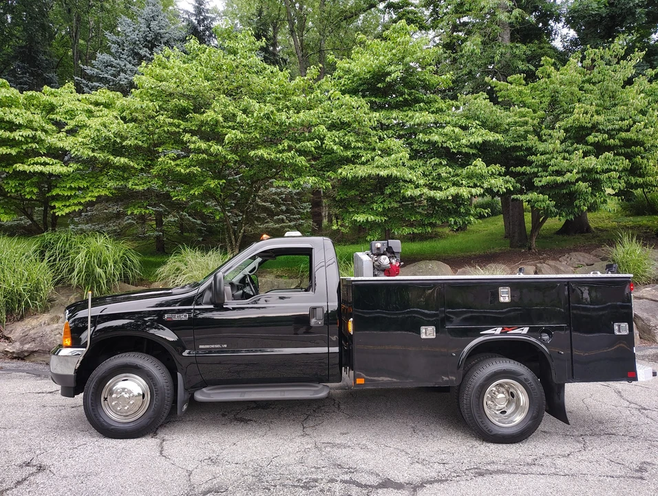 2001 Ford Super Duty 1st Gen - Image 19 of 31