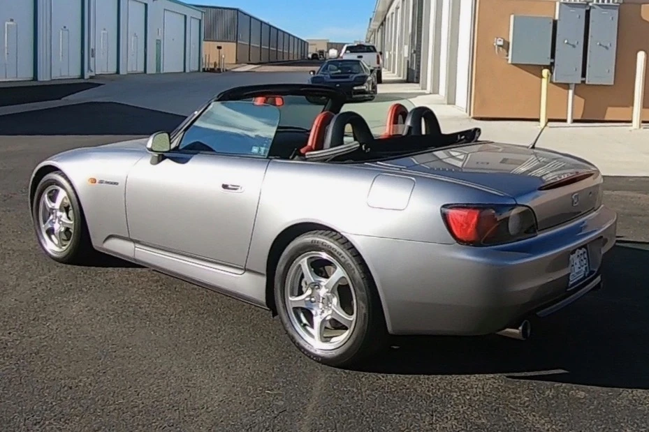 2001 Honda AP1 S2000 - Image 4 of 31