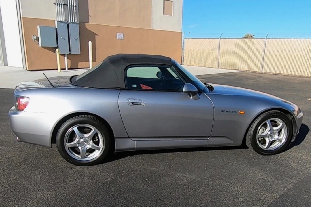 2001 Honda AP1 S2000 - Image 10 of 31