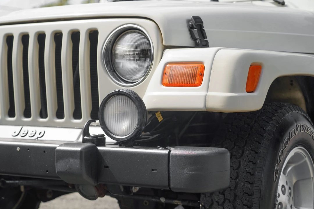 2001 Jeep TJ Wrangler - Image 26 of 31