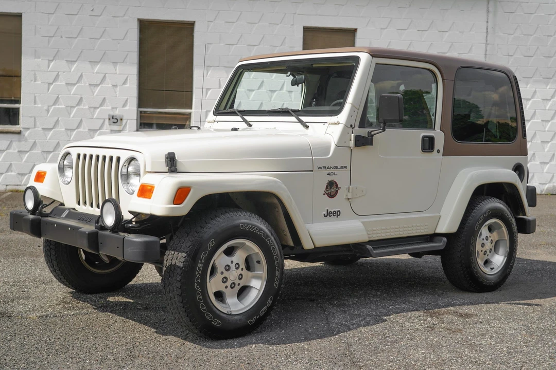 2001 Jeep TJ Wrangler - Image 2 of 31