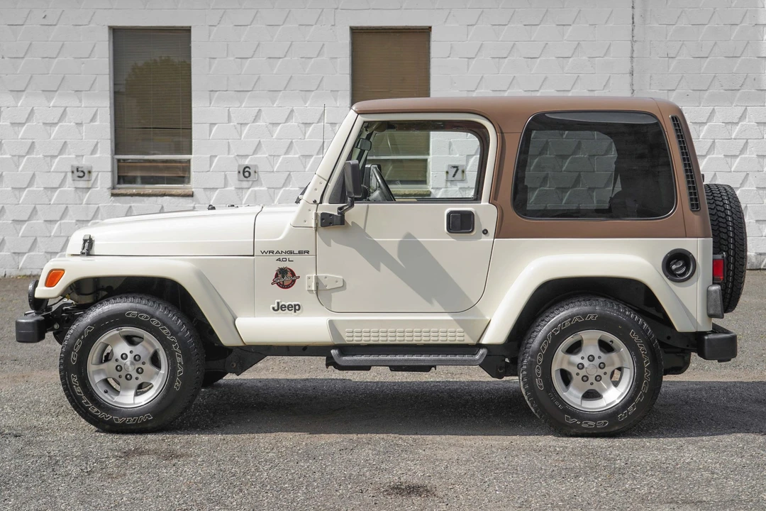 2001 Jeep TJ Wrangler - Image 3 of 31