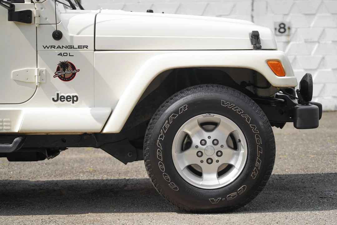 2001 Jeep TJ Wrangler - Image 17 of 31