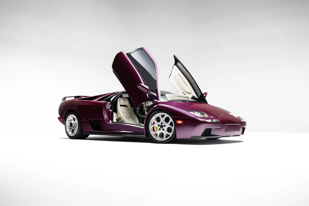 2001 Lamborghini Diablo VT - Image 17 of 31