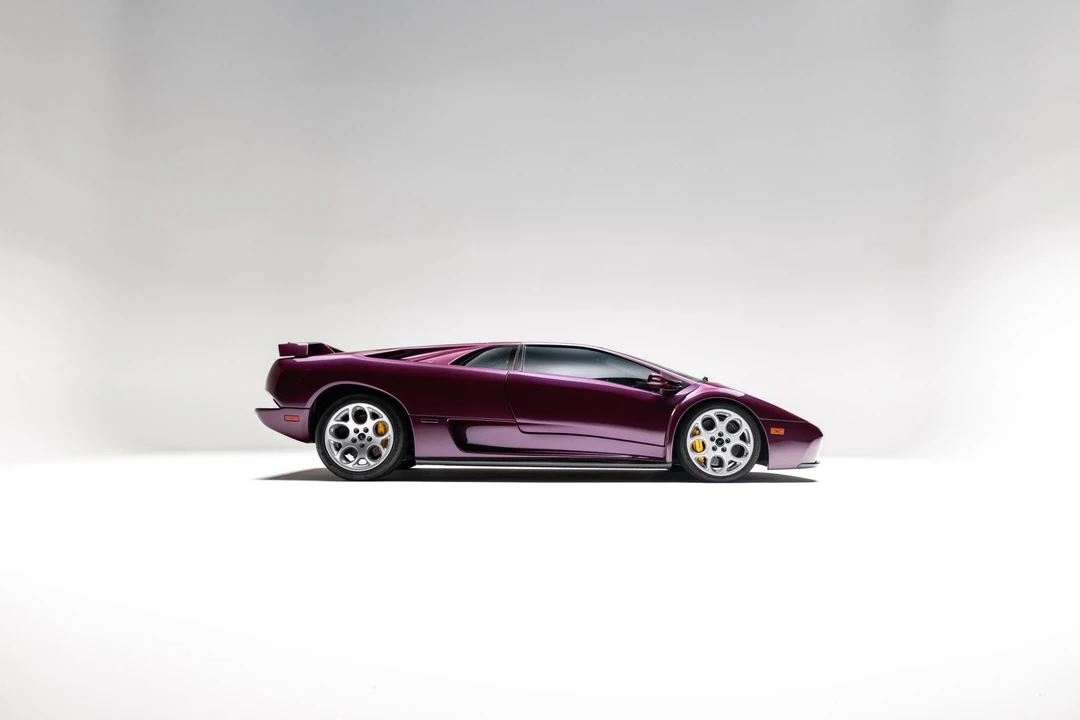 2001 Lamborghini Diablo VT - Image 18 of 31