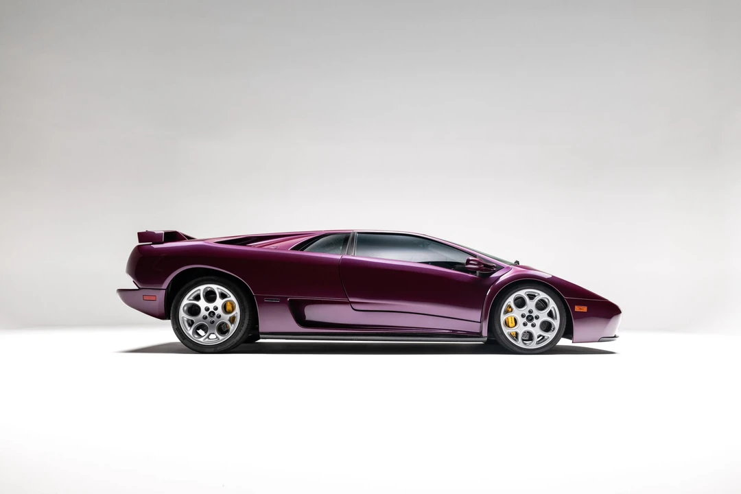 2001 Lamborghini Diablo VT - Image 19 of 31