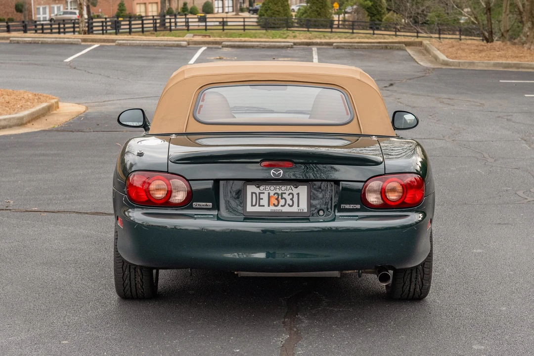 2001 Mazda NB MX-5 Miata - Image 8 of 31