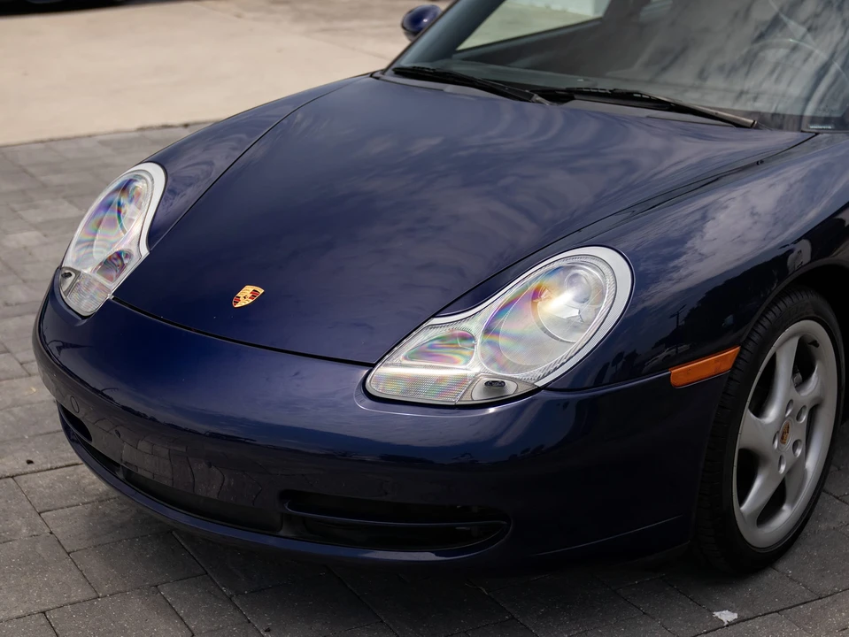 2001 Porsche 996 Carrera 4 - Image 18 of 31