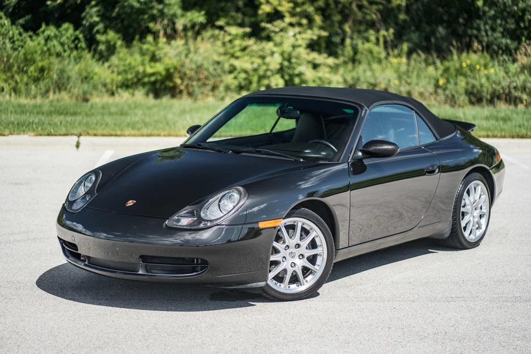 2001 Porsche 996 Carrera - Image 12 of 31