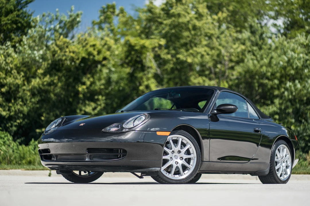 2001 Porsche 996 Carrera - Image 3 of 31