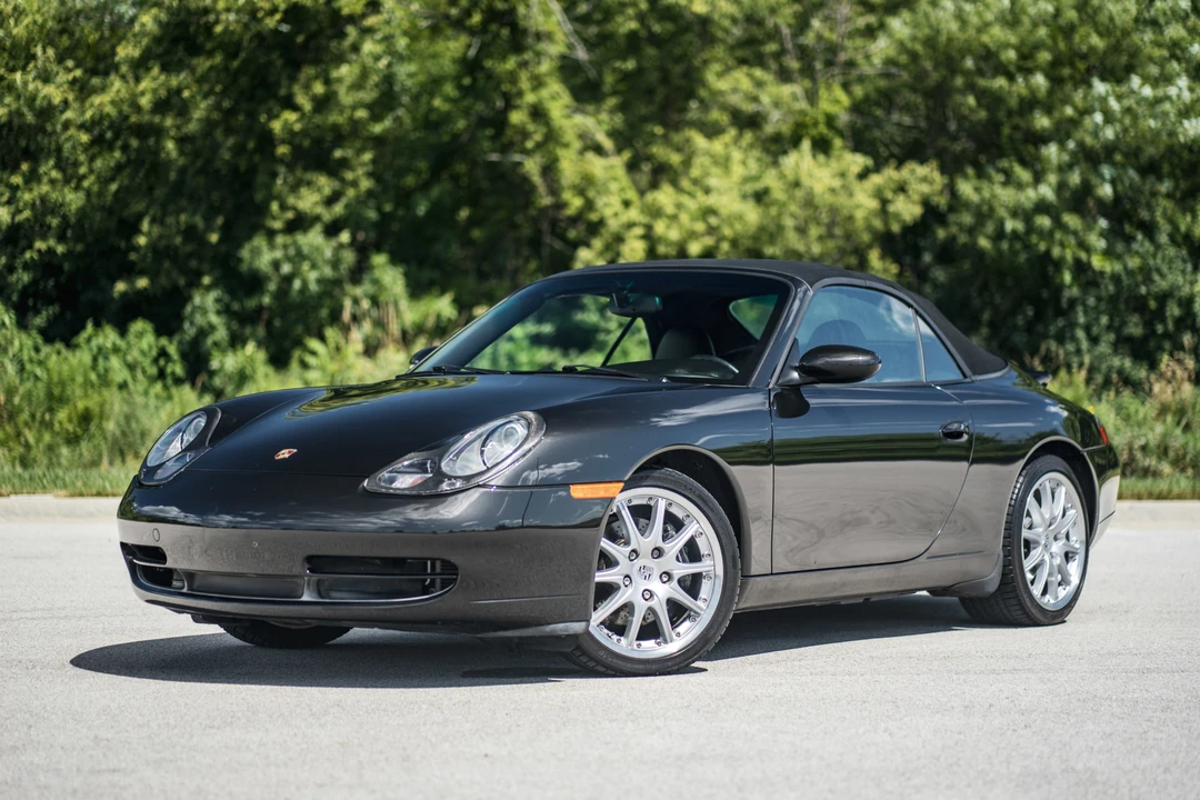 2001 Porsche 996 Carrera - Image 2 of 31