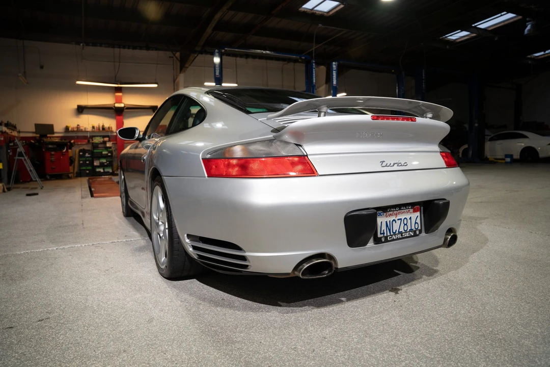2001 Porsche 996 Turbo - Image 7 of 31