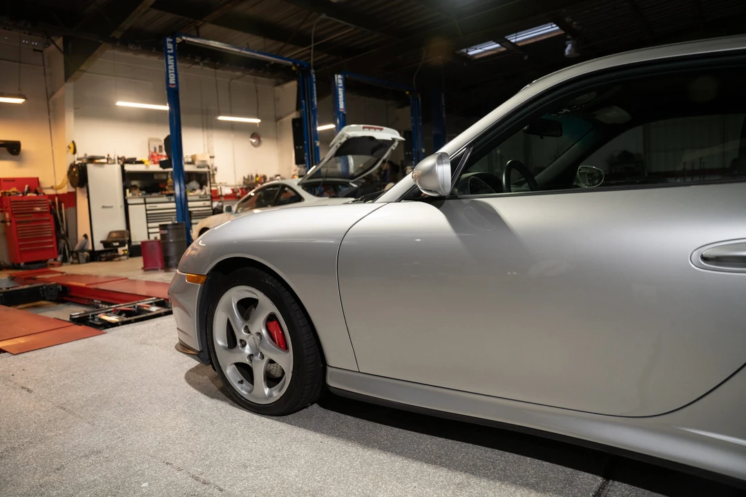 2001 Porsche 996 Turbo - Image 18 of 31